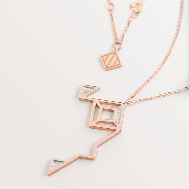 CLASSIC LETTER NECKLACE FAA