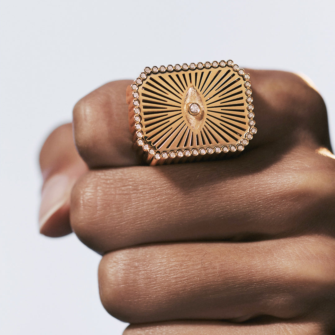 Scapular Eye Ring