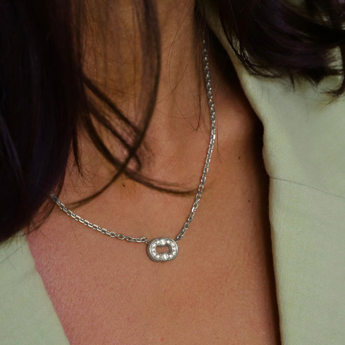 Magnetic White Gold Diamond Necklace